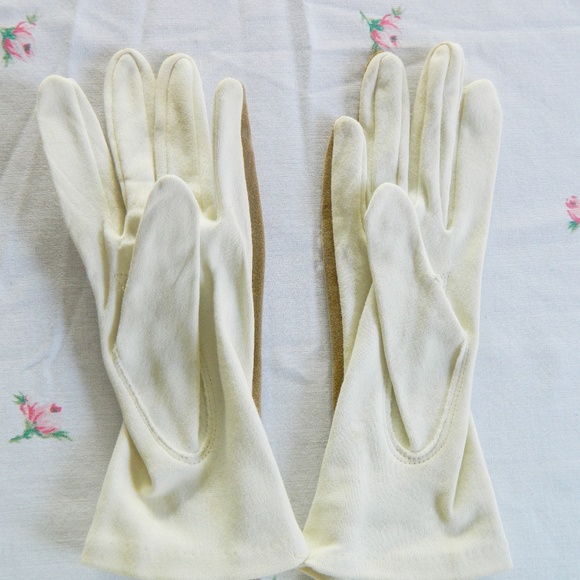 Vintage 1950s Two Tone Cotton Gloves Pinup VLV - Picture 2 of 5